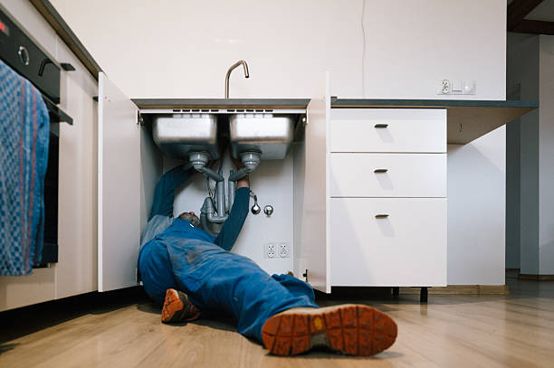 Professional Leak Detection technician working in Malaga, NJ